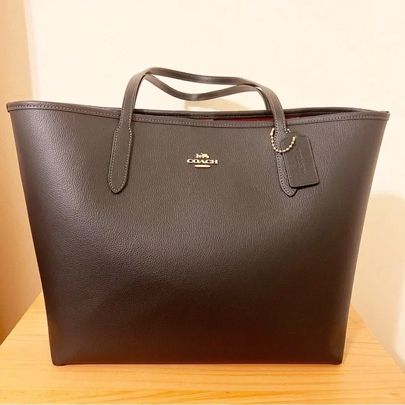 💥PRICE FIRM💥 Coach City Tote Bag - Picture 2 of 13